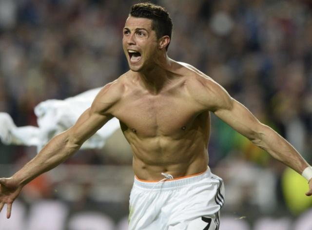 Uzi含金量提升！拳头官方确认：名人堂不看赛区，TheShy也有机会