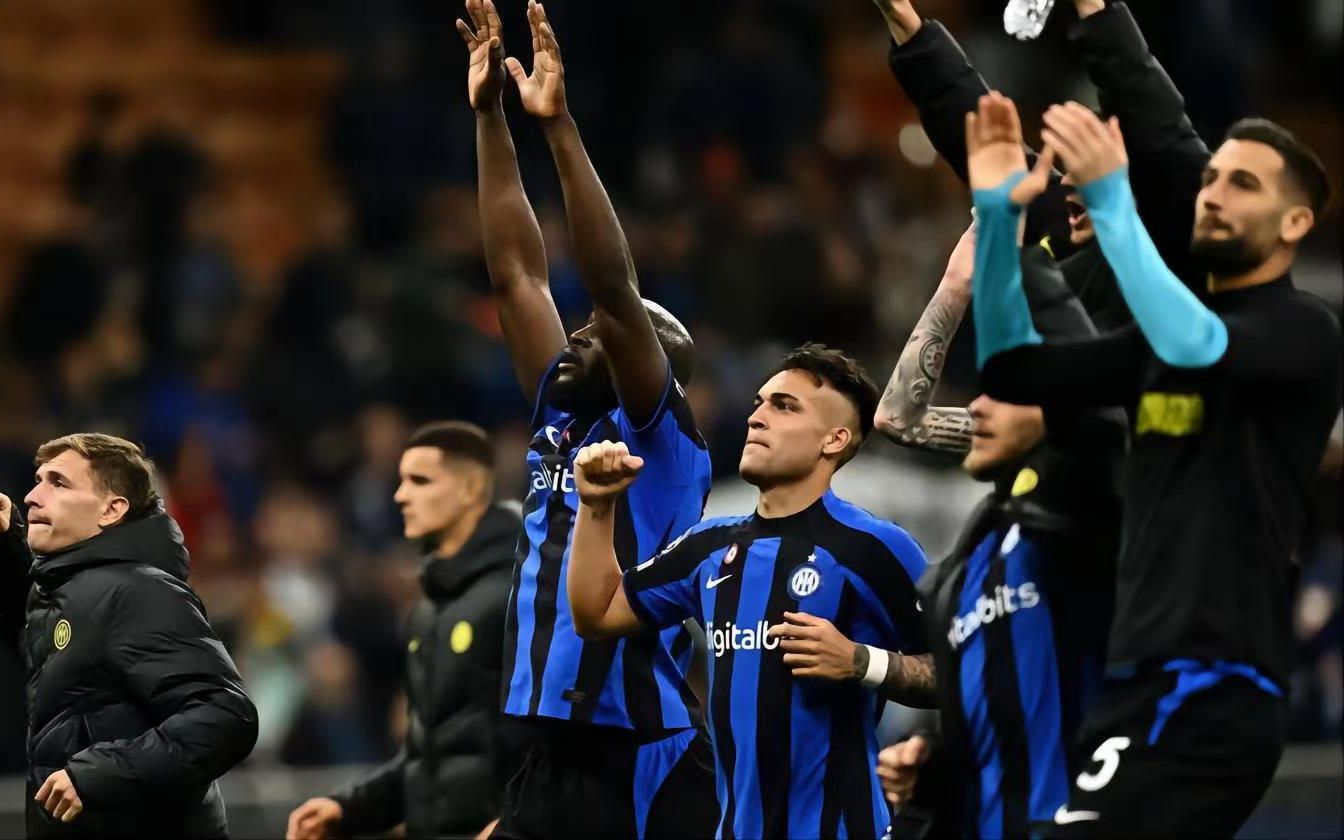 火箭119-96湖人迎4利好！2锋线统治攻守，电风扇作用大，申京改变